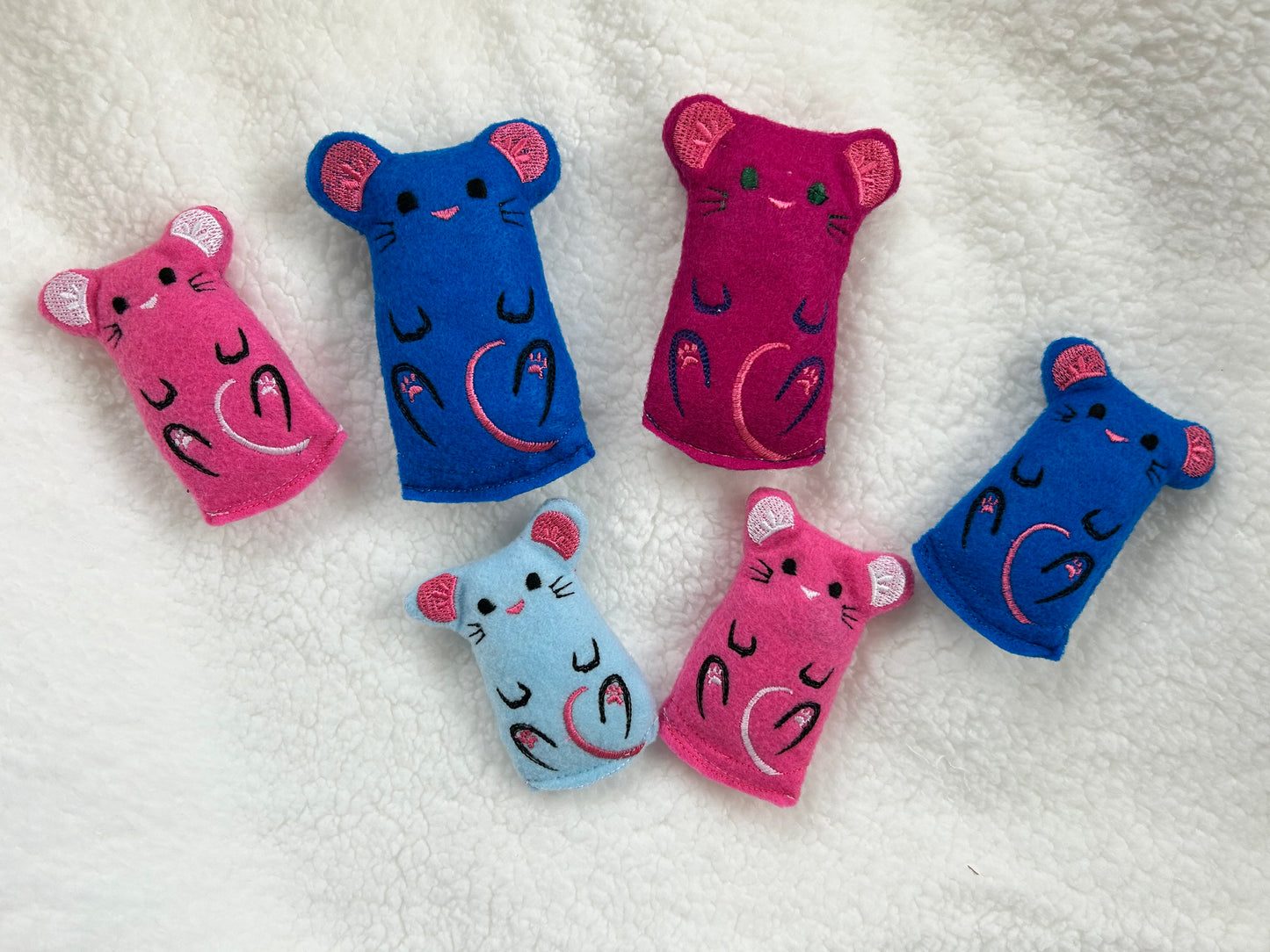 Whisker Whimsy Pounce & Play Cat Toy